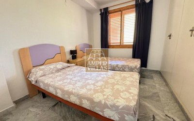 Spacious flat with a fantastic terrace in the harbour of Campomanes, Altea.